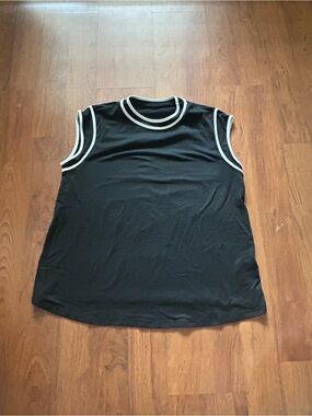 SHEIN Black Tank Top with White Piping Accent